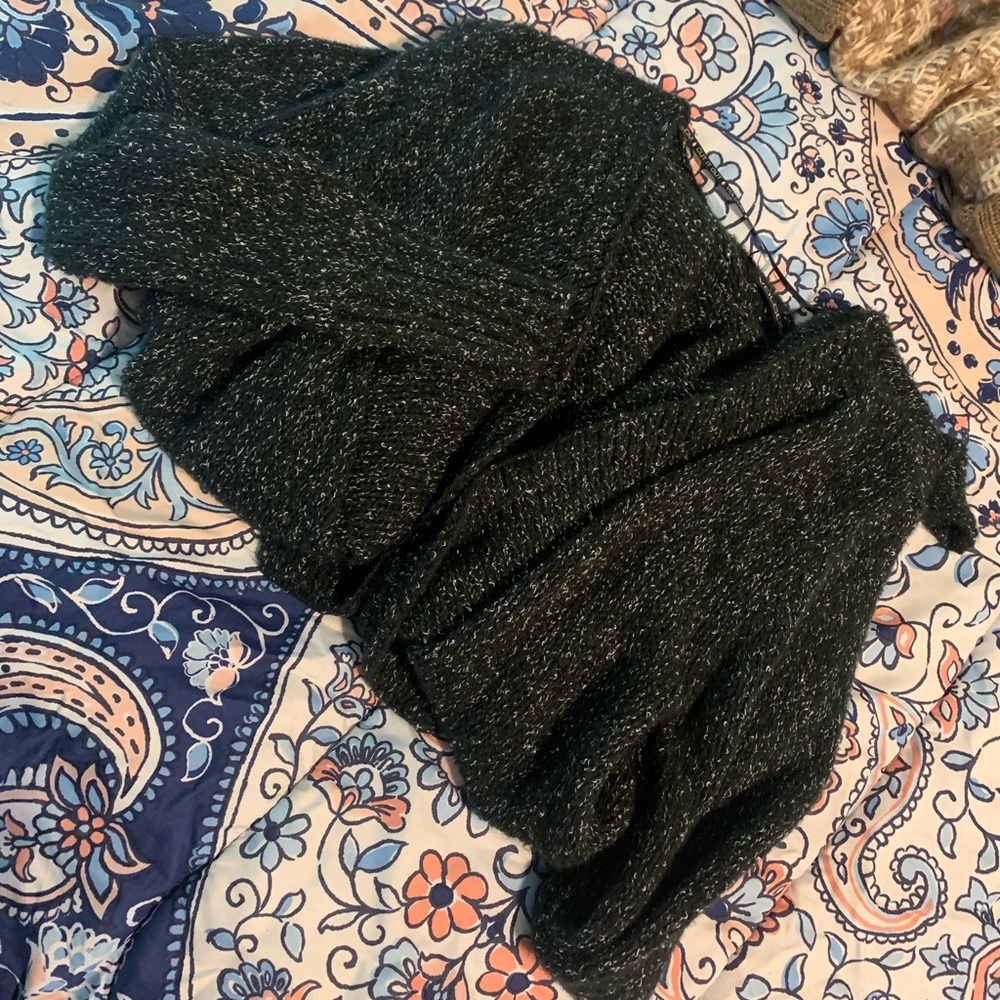 1.)Black w/ white dots 2&3.) orange, cream & navy